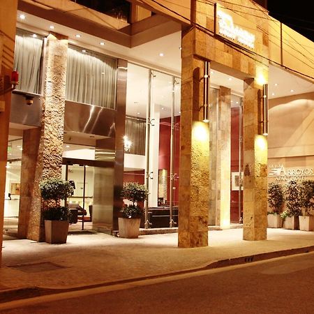 De Los Arroyos Apart Hotel San Nicolás de los Arroyos Dış mekan fotoğraf
