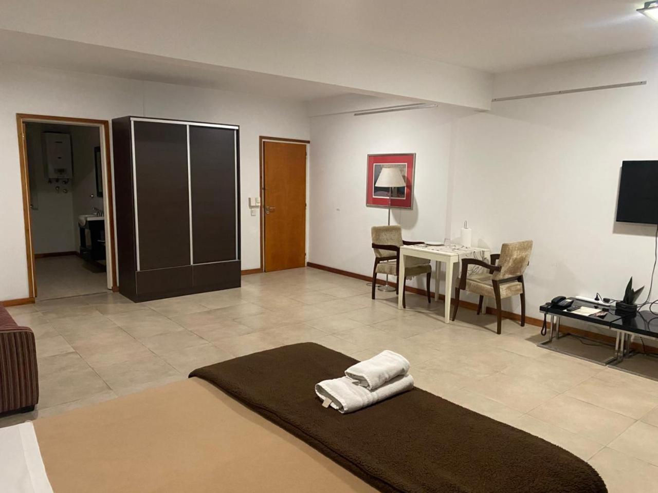 De Los Arroyos Apart Hotel San Nicolás de los Arroyos Dış mekan fotoğraf