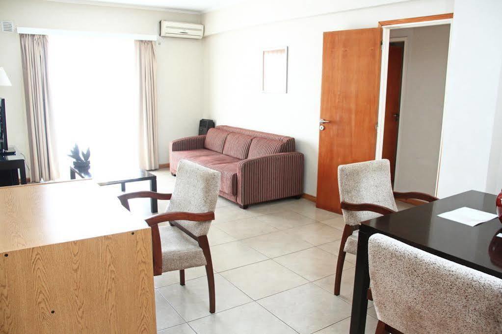 De Los Arroyos Apart Hotel San Nicolás de los Arroyos Dış mekan fotoğraf